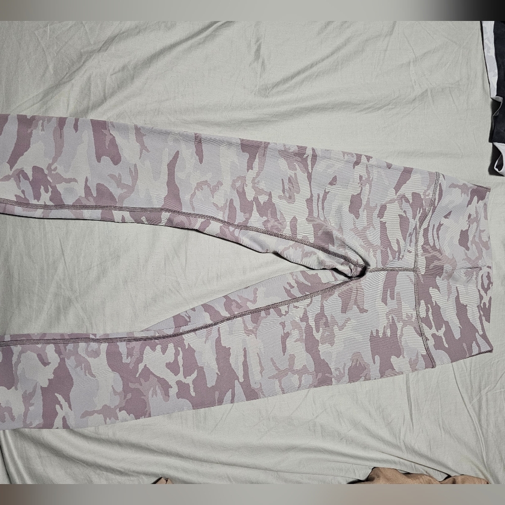 Lululemon ribbed leggings